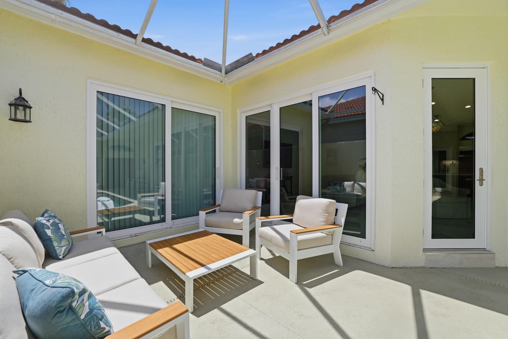 5056 Ventura Drive, Delray Beach, FL 33484 Photo