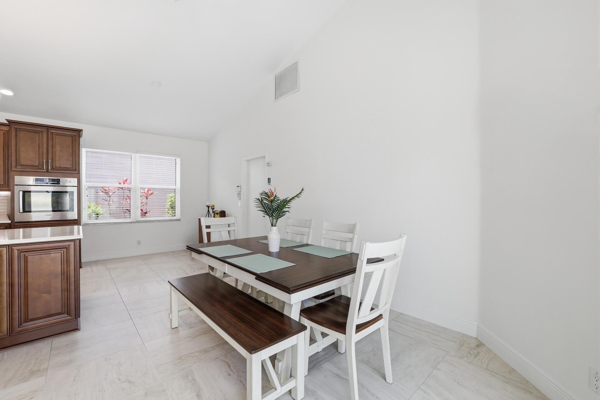 5056 Ventura Drive, Delray Beach, FL 33484 Photo