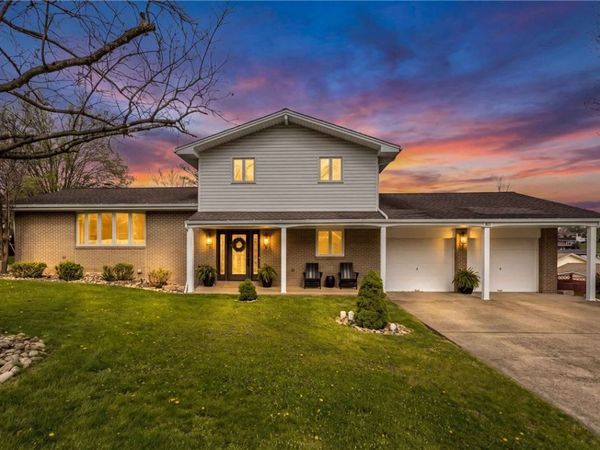 51 Royal Oak Dr, Washington, PA 15301