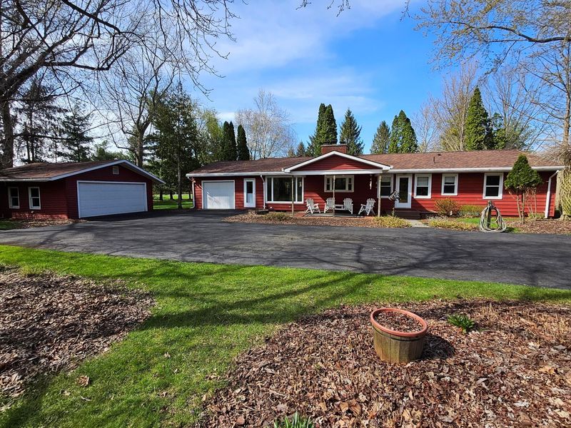 1115 E Wyandot Avenue, Upper Sandusky, OH 43351 Photo 2