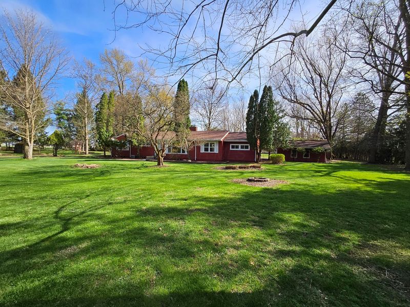 1115 E Wyandot Avenue, Upper Sandusky, OH 43351 Photo 3