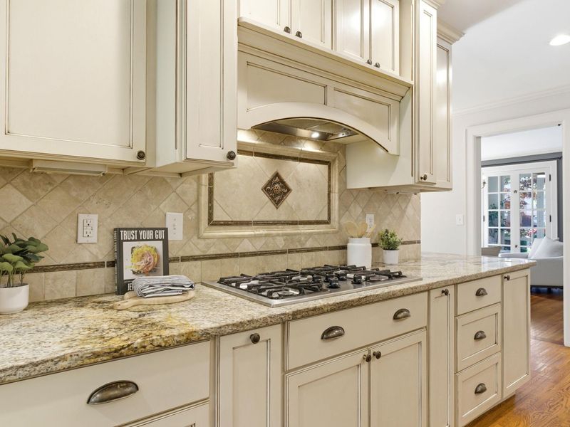 2478 Bryden Road, Columbus, OH 43209 Photo 16