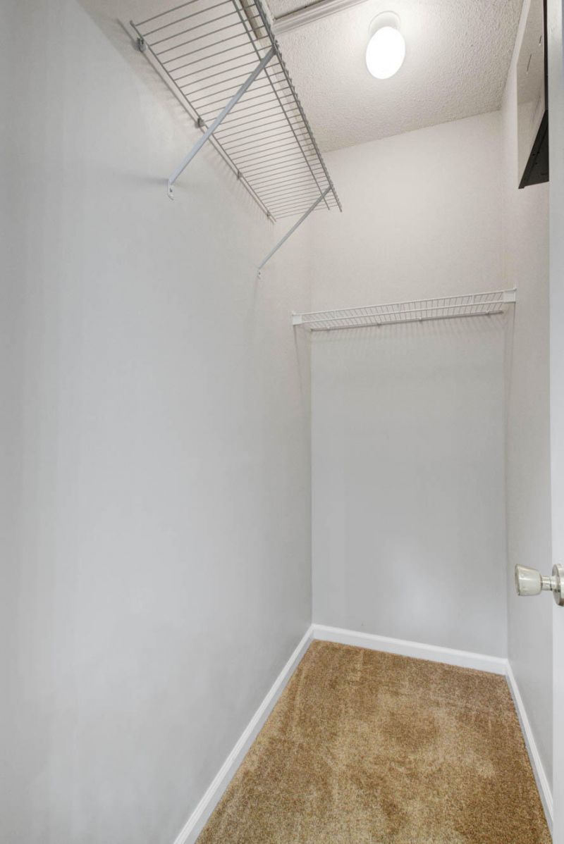 6040 Fieldstone Circle Photo 25