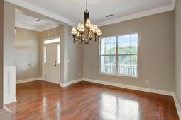 6040 Fieldstone Circle photo 4