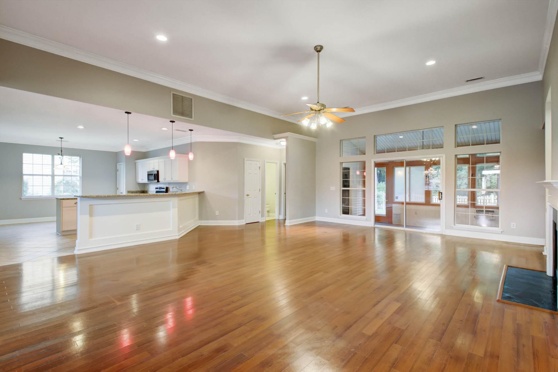 6040 Fieldstone Circle Photo 7