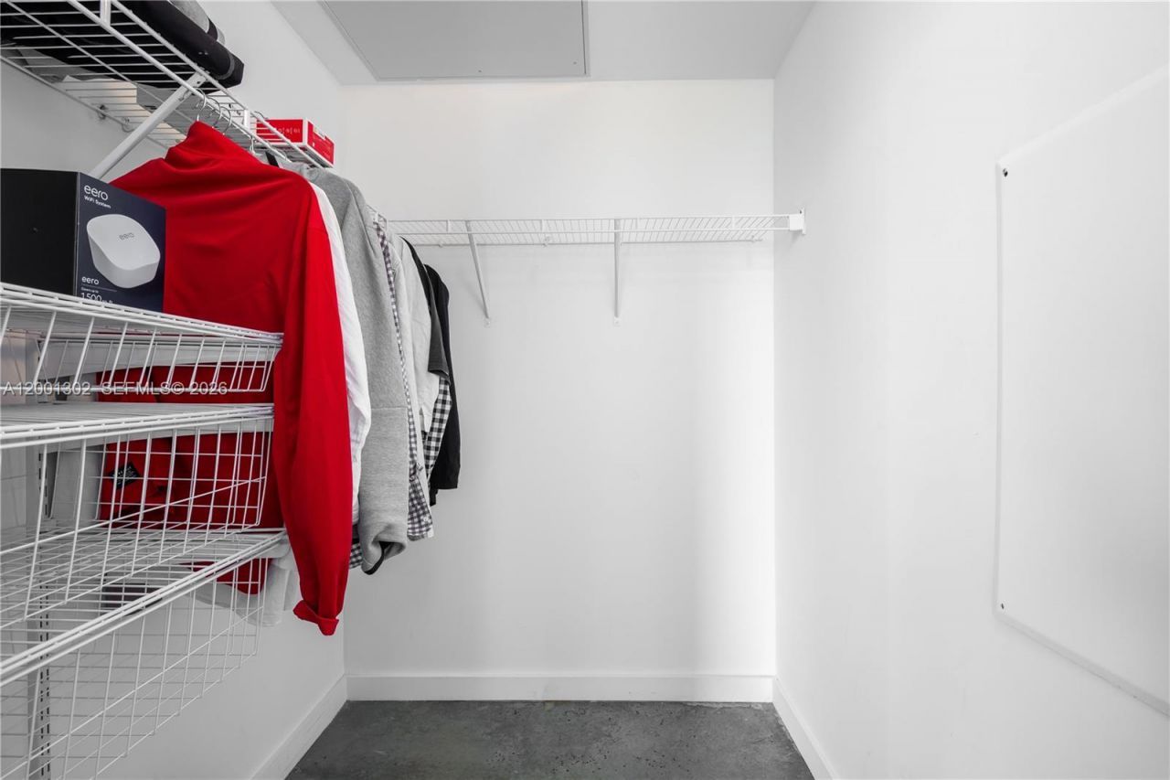 151 SE 1st St, Unit 1107, Miami, FL 33131 Photo