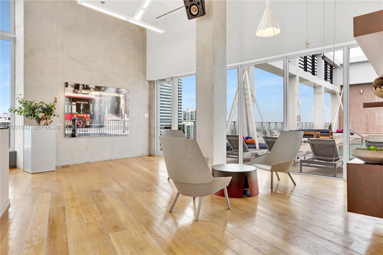 151 SE 1st St, Unit 1107, Miami, FL 33131 Photo