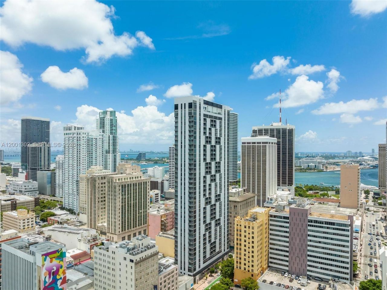 151 SE 1st St, Unit 1107, Miami, FL 33131 Photo