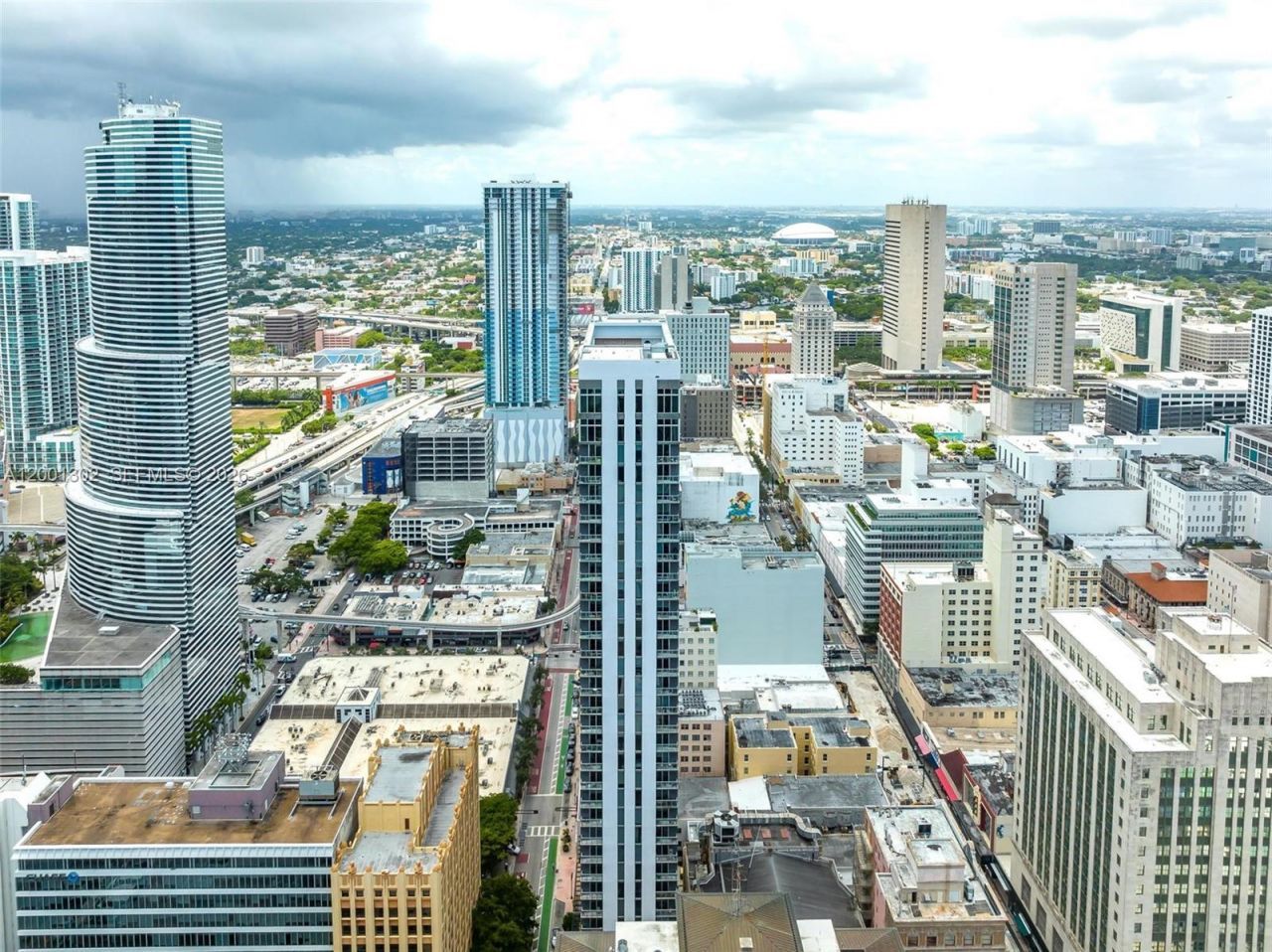 151 SE 1st St, Unit 1107, Miami, FL 33131 Photo