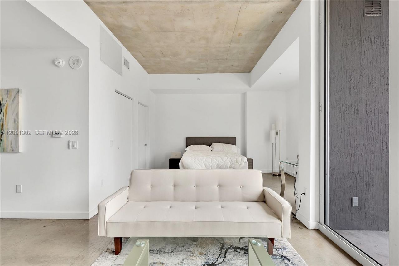 151 SE 1st St, Unit 1107, Miami, FL 33131 Photo