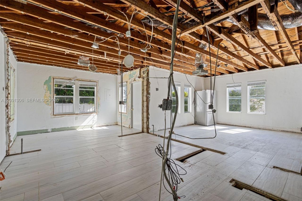 177 NE 47th St, Miami, FL 33137 Photo