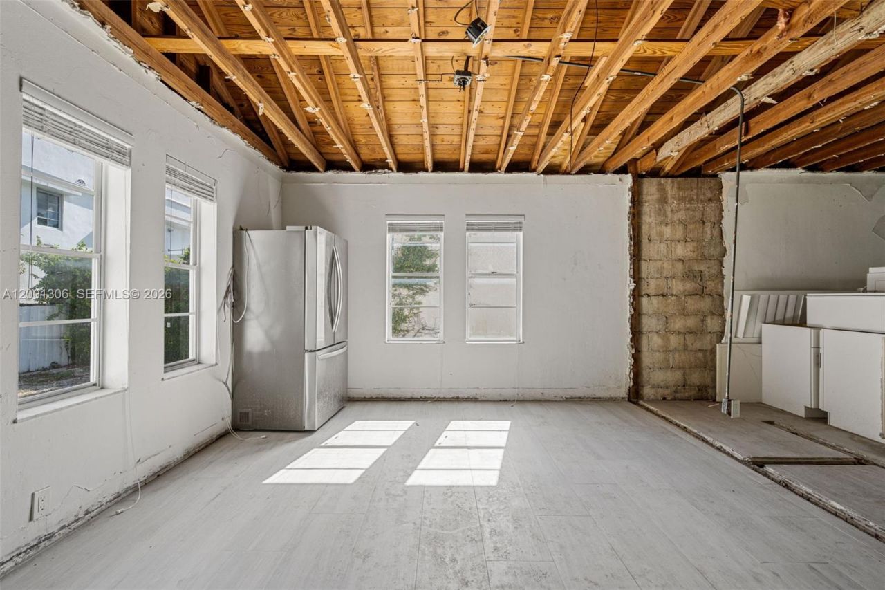 177 NE 47th St, Miami, FL 33137 Photo