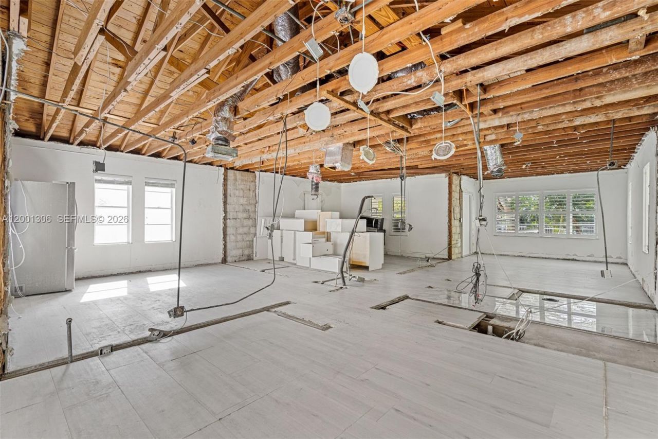 177 NE 47th St, Miami, FL 33137 Photo