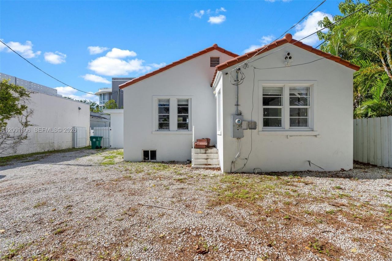 177 NE 47th St, Miami, FL 33137 Photo