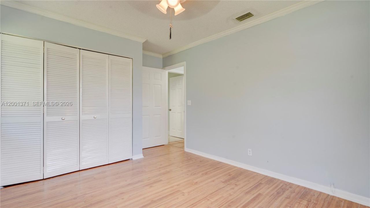 1067 Julia Heights Dr, Lantana, FL 33462 Photo