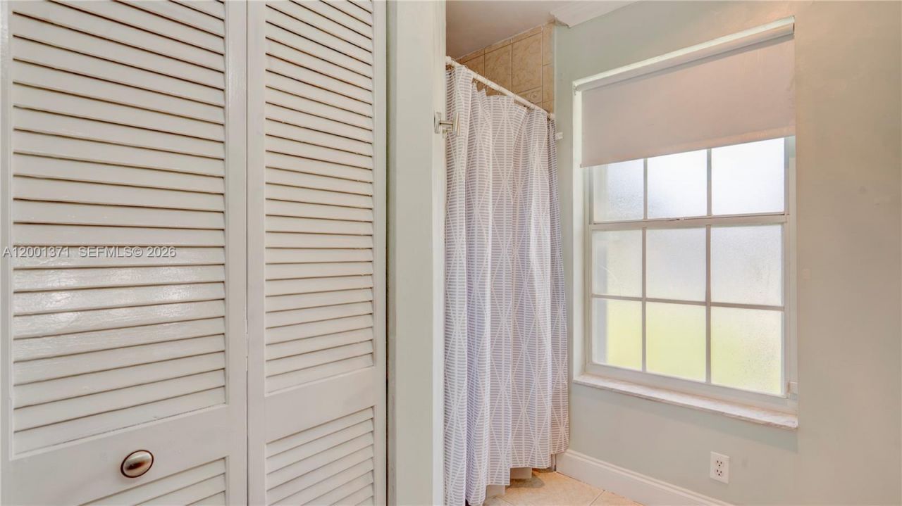 1067 Julia Heights Dr, Lantana, FL 33462 Photo