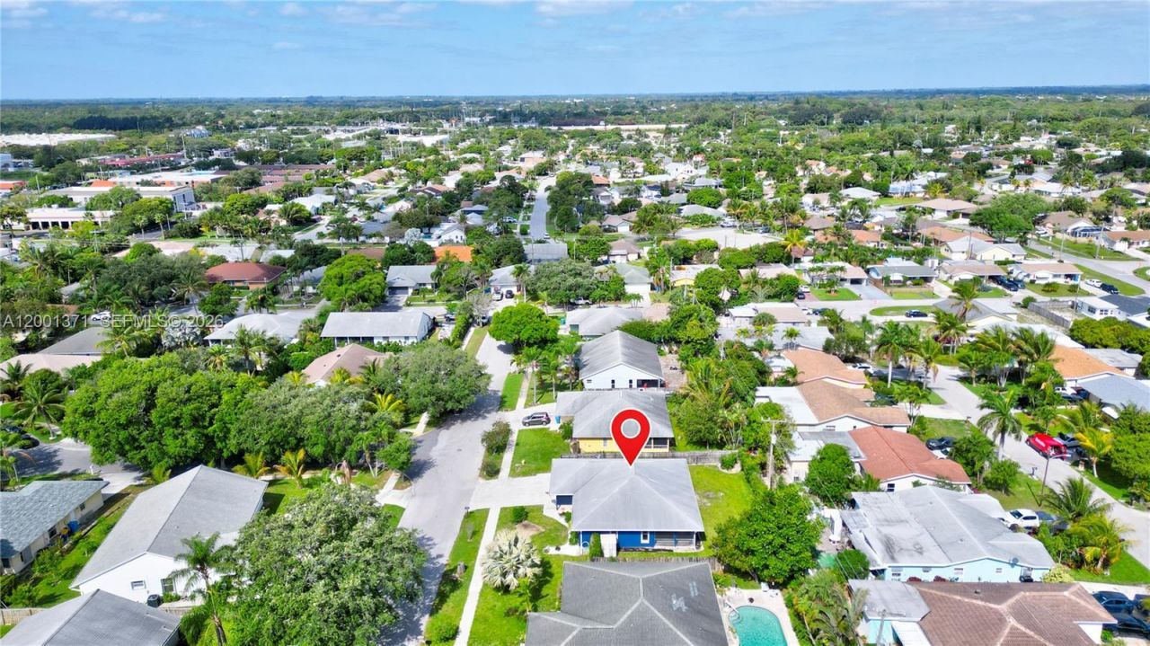 1067 Julia Heights Dr, Lantana, FL 33462 Photo