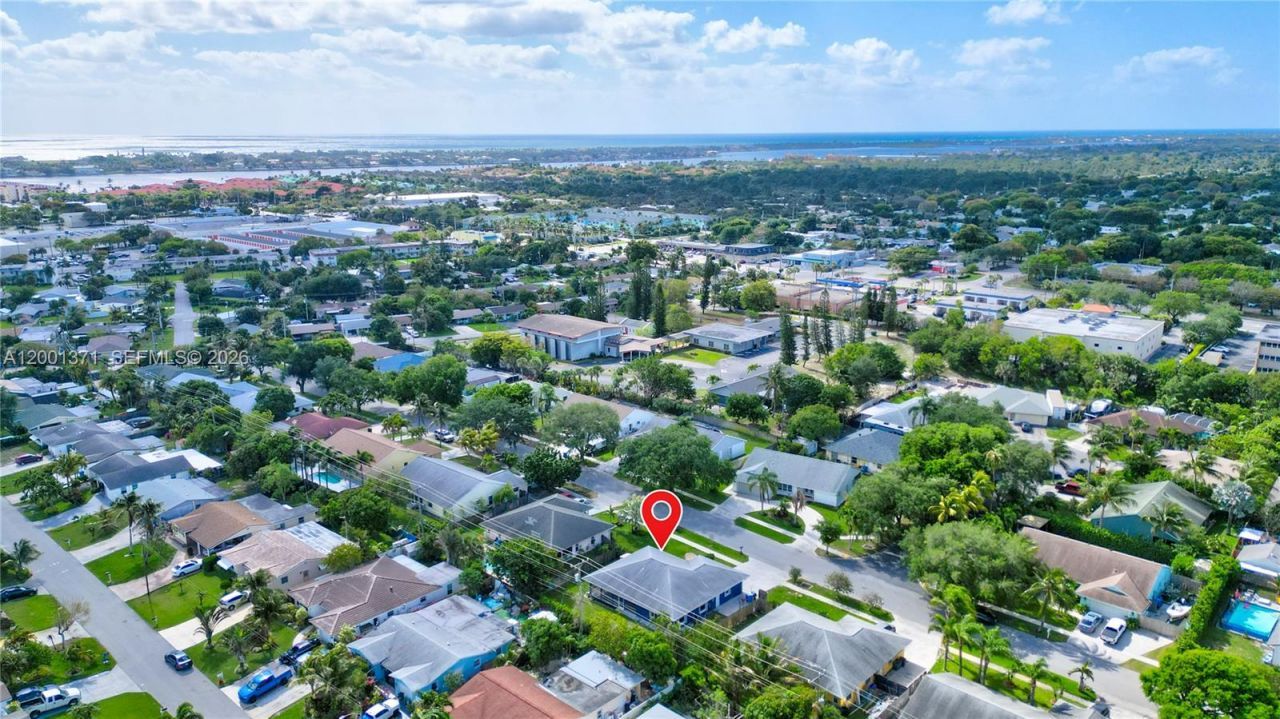 1067 Julia Heights Dr, Lantana, FL 33462 Photo