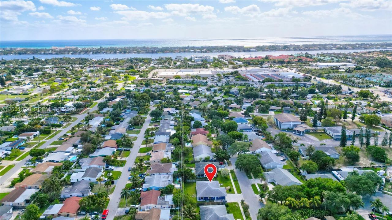 1067 Julia Heights Dr, Lantana, FL 33462 Photo