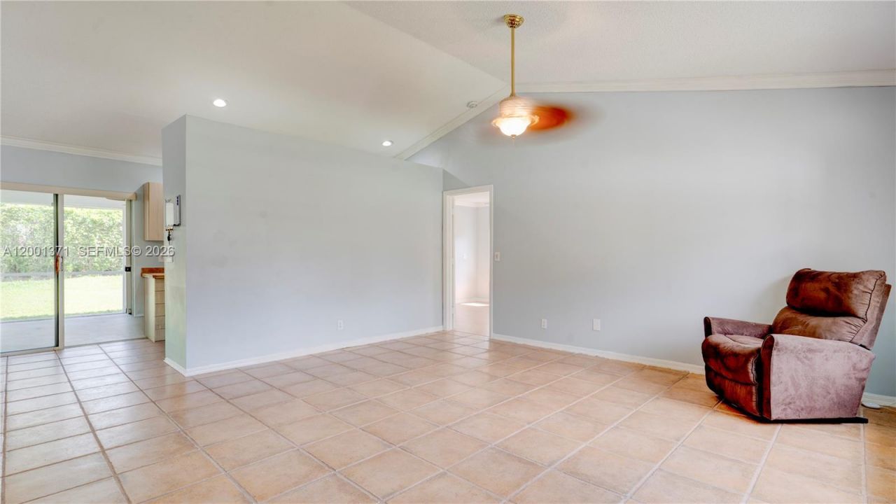 1067 Julia Heights Dr, Lantana, FL 33462 Photo