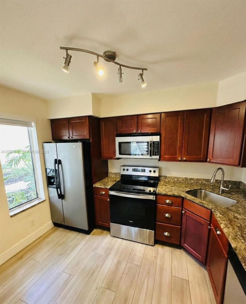 1190 Coral Club Dr, Unit 1190, Coral Springs, FL 33071 Photo