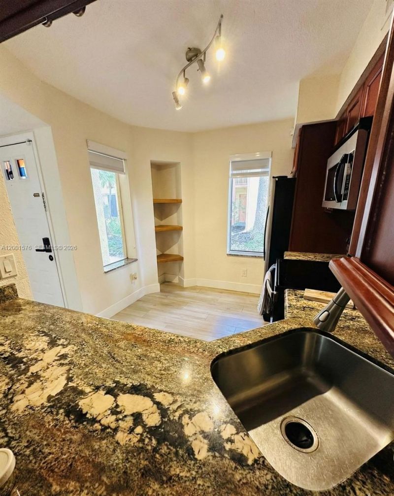 1190 Coral Club Dr, Unit 1190, Coral Springs, FL 33071 Photo