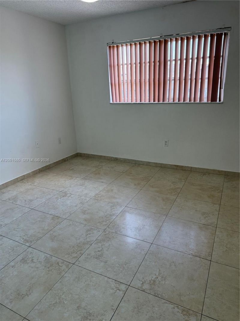 8851 NW 119th St, Unit 2213-2, Hialeah Gardens, FL 33018 Photo