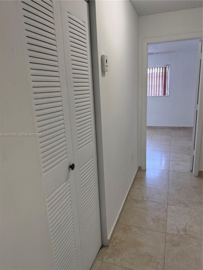 8851 NW 119th St, Unit 2213-2, Hialeah Gardens, FL 33018 Photo