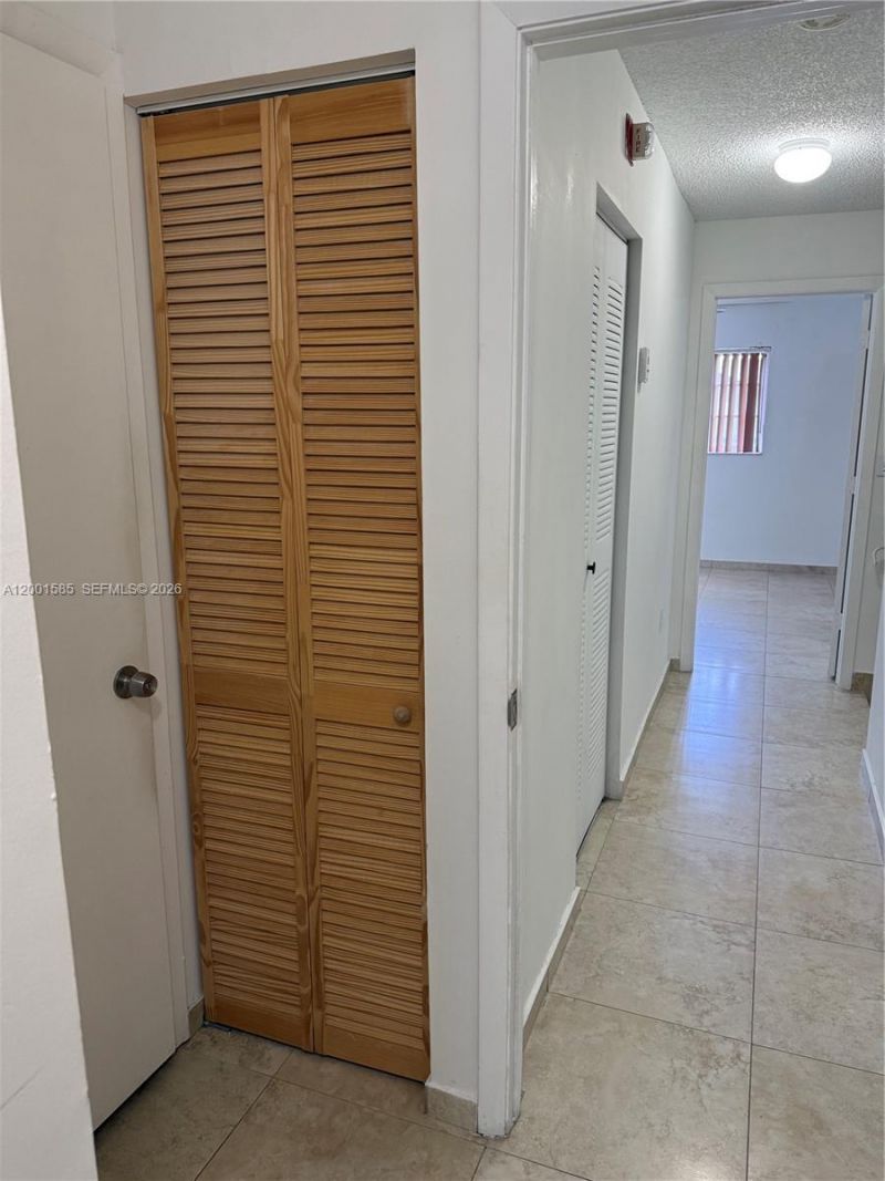 8851 NW 119th St, Unit 2213-2, Hialeah Gardens, FL 33018 Photo