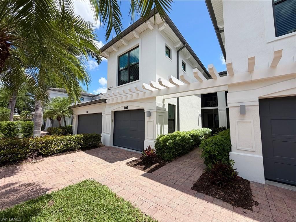 2377 Ravenna Blvd, Unit 101, Naples, FL 34109 Photo