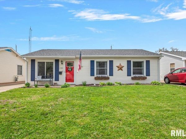 1705 FAIRFIELD Drive, Springfield, IL 62702