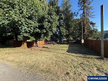 21958 Emma St, Mehama, OR 97358