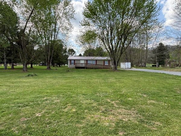 28417 St. Rt. 327, Londonderry, OH 45647