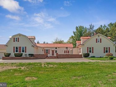 6227 LIBERTY ROAD , BEALETON, VA 22712