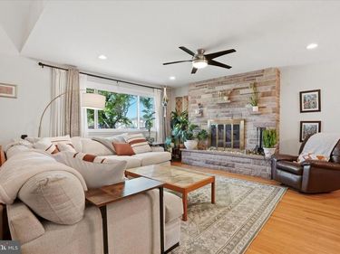 107 HILLDALE ROAD, CHELTENHAM, PA 19012