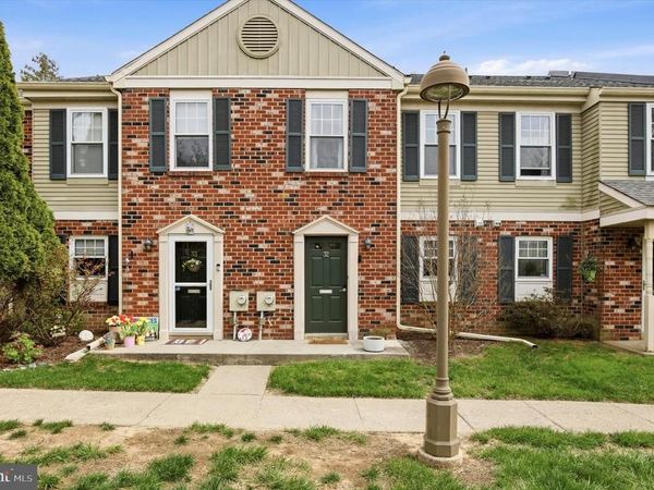 32 COVENTRY COURT , Unit 111 U-32, BLUE BELL, PA 19422