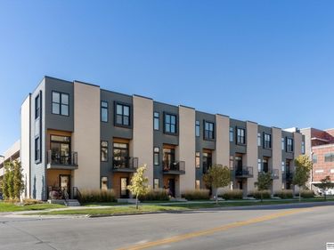 2208 S 64th Avenue , Omaha, NE 68106