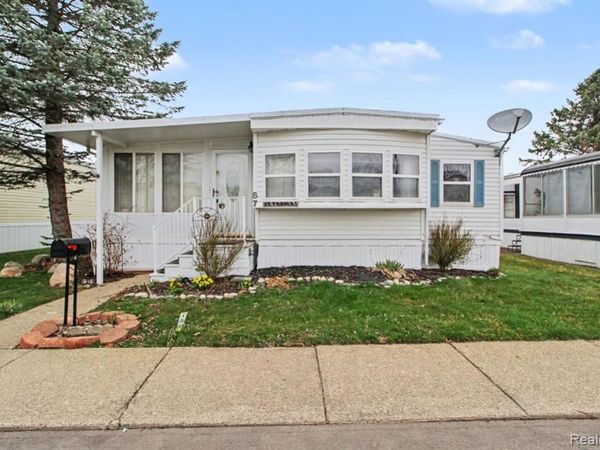 39500 Warren Rd #87, CANTON, MI 48187