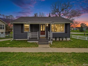 204 South Street, Fowlerville Vlg, MI 48836