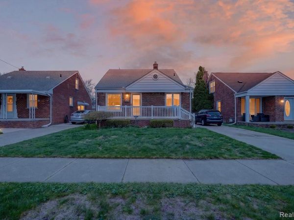 12984 Callender Street, Southgate, MI 48195