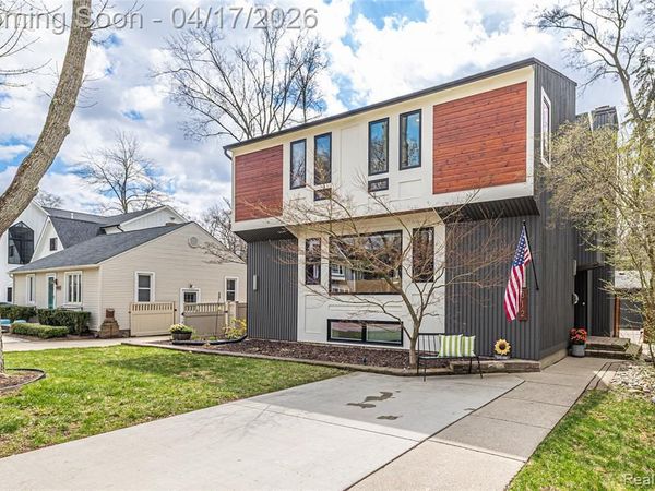 312 Terry Avenue, Rochester, MI 48307