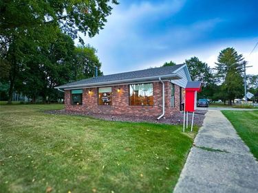 2382 Black River Street, Deckerville Vlg, MI 48427