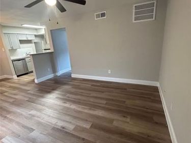 2211 S Vernon Avenue, Unit 109, Dallas, TX 75224