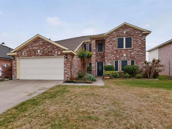 7200 Lake Whitney Drive, Arlington, TX 76002