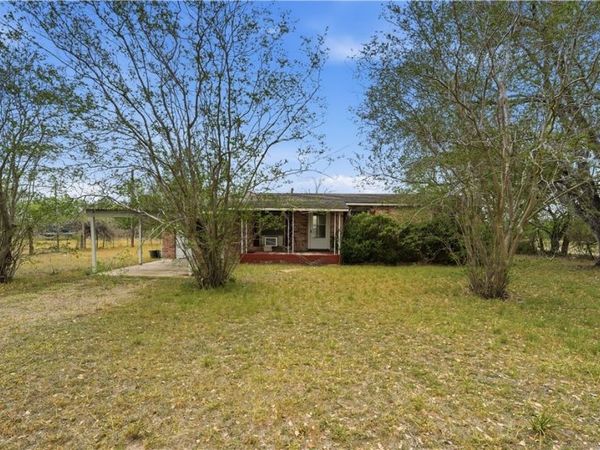 2900 E I-10 , Seguin, TX 78155