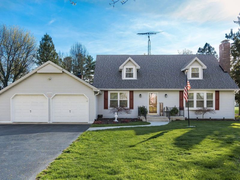 1200 Spring Valley Road, London, OH 43140 Photo 2