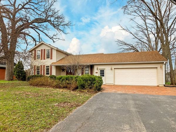 127 W RIVER Street, ROCKTON, IL 61072