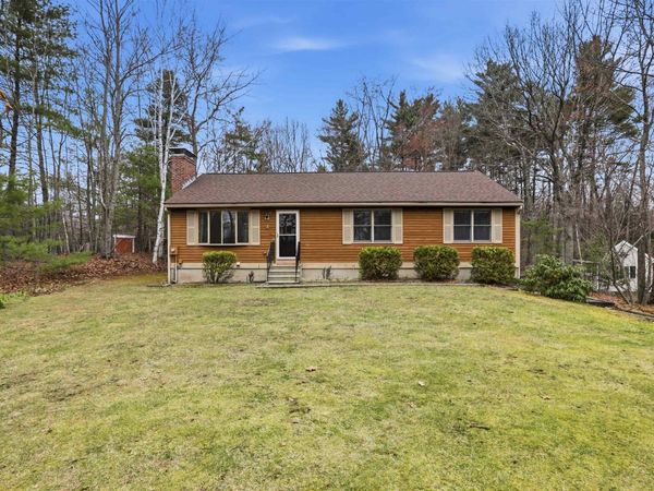 3 Cardinal Circle, Londonderry, NH 03053