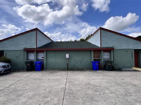 1962 CRYSTAL GROVE DRIVE , LAKELAND, FL 33801