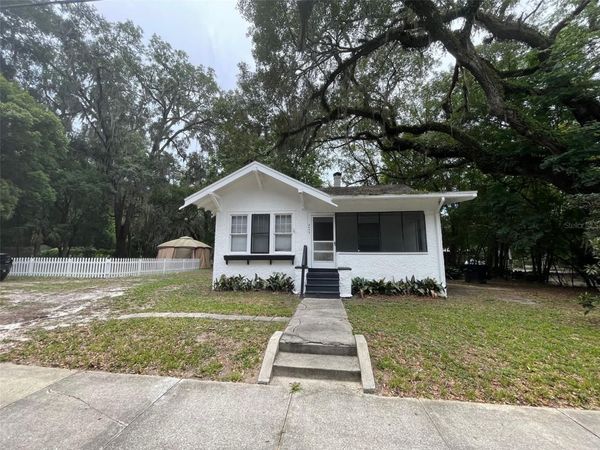 2635 W UNIVERSITY AVENUE , GAINESVILLE, FL 32607